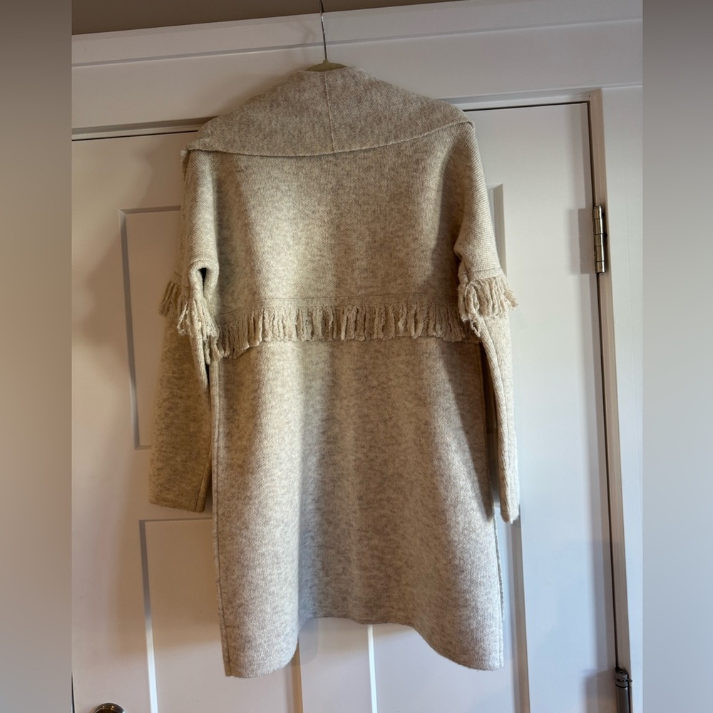 1. STATE FRINGED OPEN FRONT SWEATER COAT - Picture 7 of 7